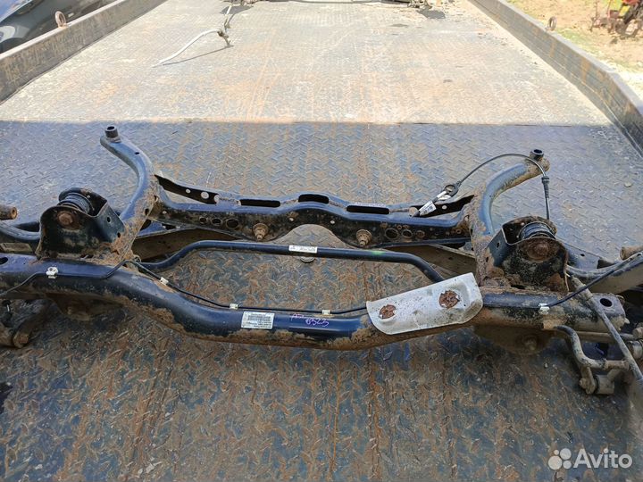 Задний подрамник в сборе для Skoda Octavia A5