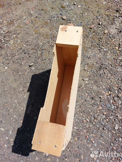 Кормушка для пчел