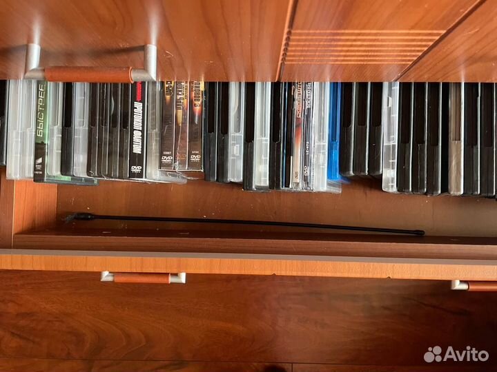 Большая коллекция DVD (фильмы, по, игры, музыка)