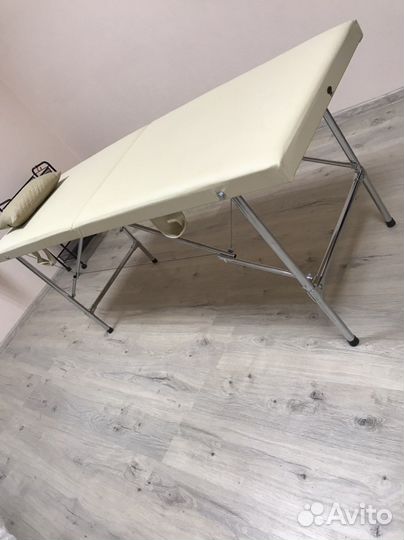 Массажный стол
