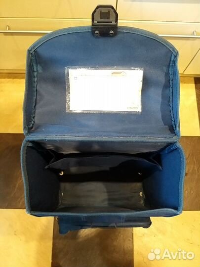 Портфель школьный