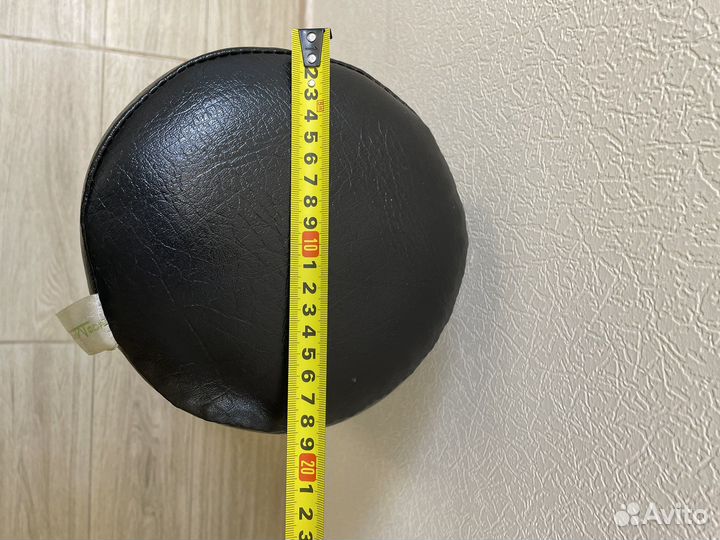 Валик под ноги для массажа