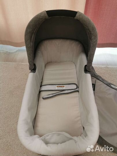 Valco baby External Bassinet + крепления