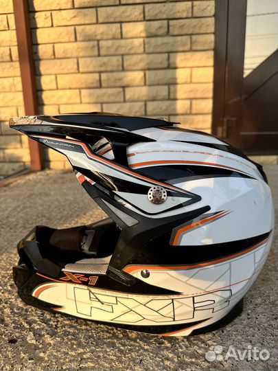 Мотошлем FXR X-1 Carbon