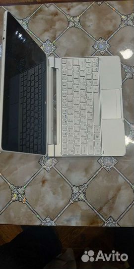 Планшет нетбук