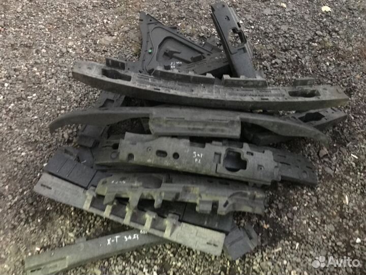 Демпфер бампера пенопласт Jaguar