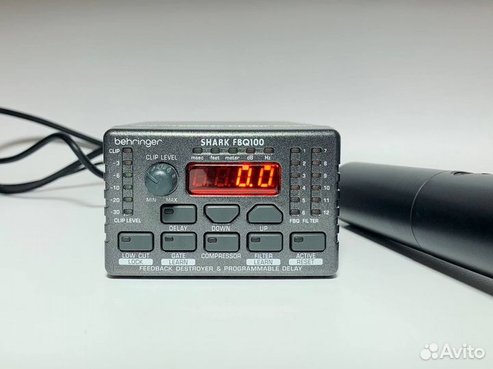 Комплект Shure SM58 BLX2/BLX4 M17/Shark FBQ100