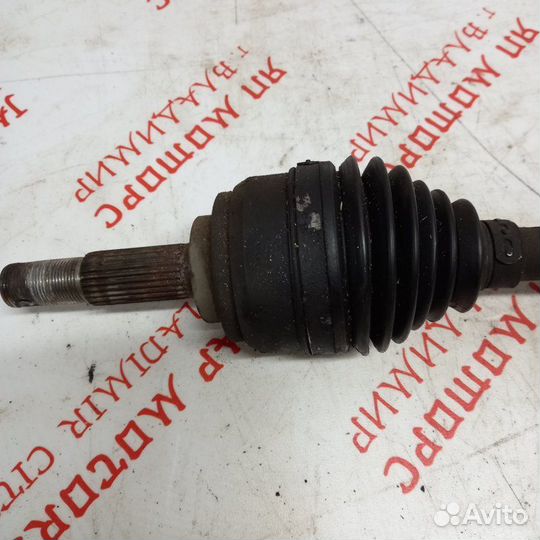 Привод передний правый Nissan Tiida C11 HR15 2009