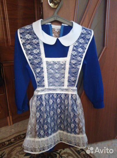 Продам школьную форму