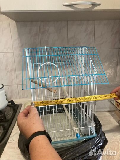 Клетка для мелких птиц 32*42*24см