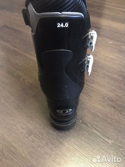 Горнолыжные ботинки детские 24.0