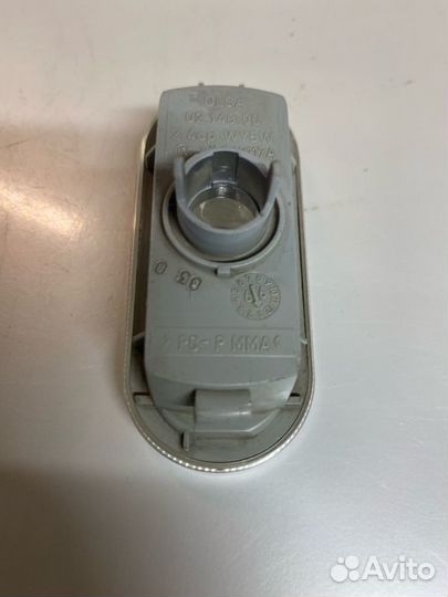 Повторитель поворота в крыло Volkswagen Passat B5