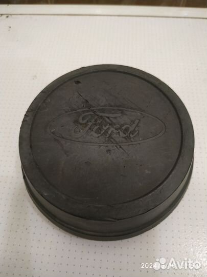 Колпачёк ступицы ford transit