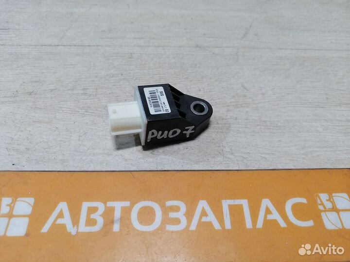 Датчик удара боковой Kia Rio 3 Киа Рио 3