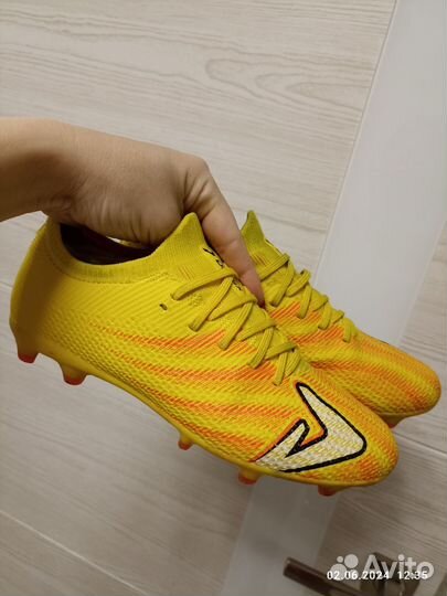 Детские футбольные бутсы Demix 36 размер