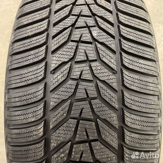 Hankook Winter I'Cept Evo 3 X W330A 315/40 R21 115V