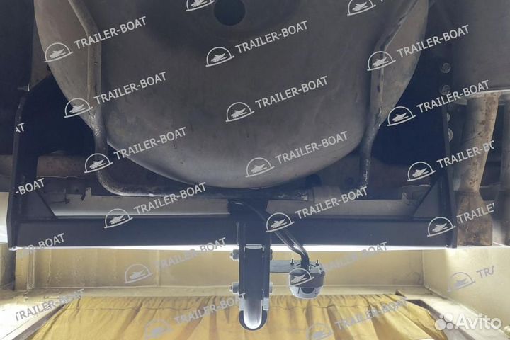 Фаркоп Nissan Elgrand (E51) 2WD/4WD 2002-2010, рама и крюк-шар 50 мм, 44200