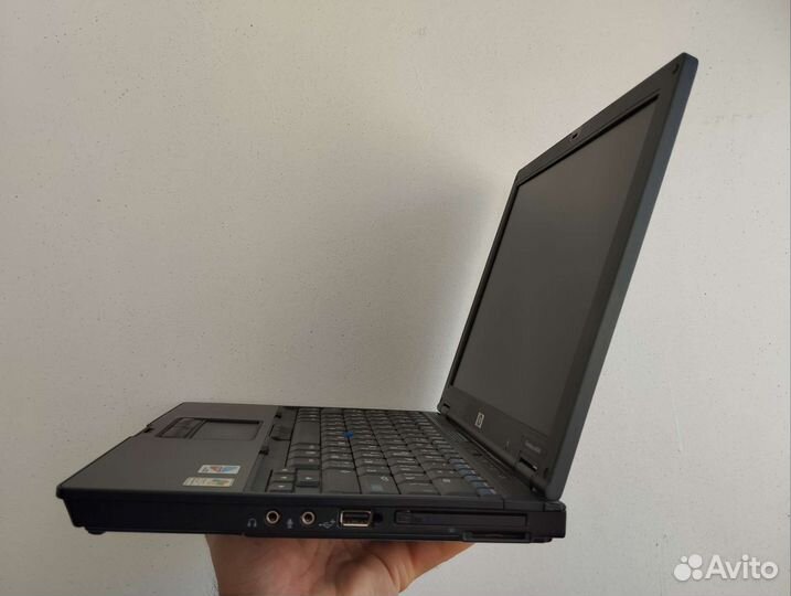 HP Compaq NC4200 компактный ноутбук