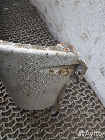 Крыло Mitsubishi Colt, 2007