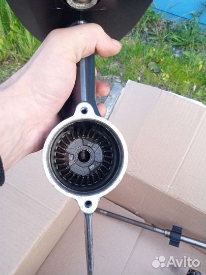 Продам редуктор на сеа про т 9.8