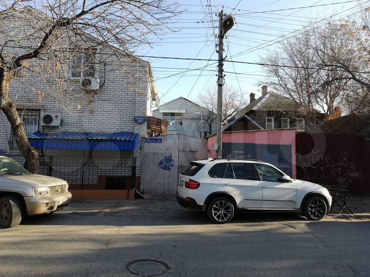 Дом 200 м² на участке 1 сот.