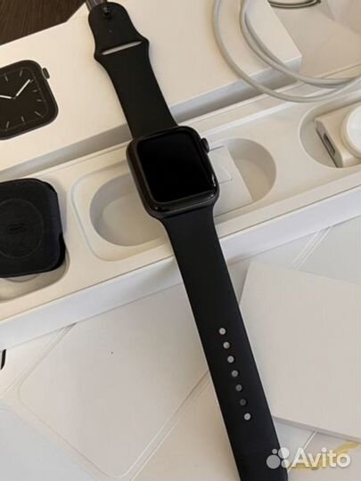 Часы apple watch 5 44 mm