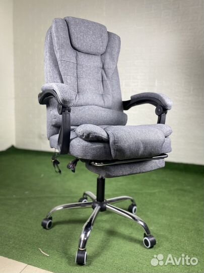 Офисное кресло руководителя новое серое ткань