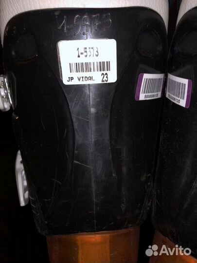 Горнолыжные ботинки