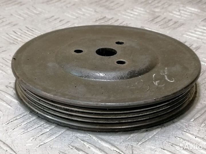 Шкив водяного насоса помпы Kia Spectra 2001-2011