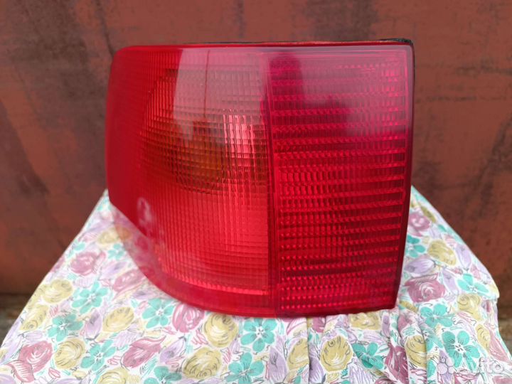 Фонарь задний Ауди 100/А6