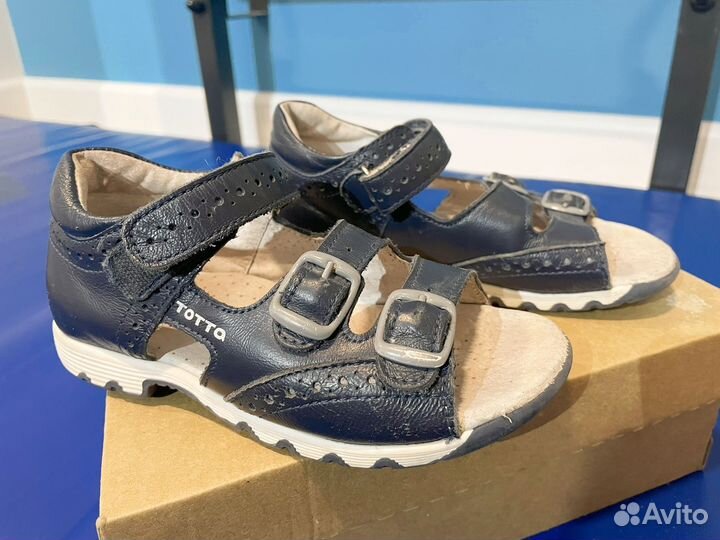 Сандалии для мальчика