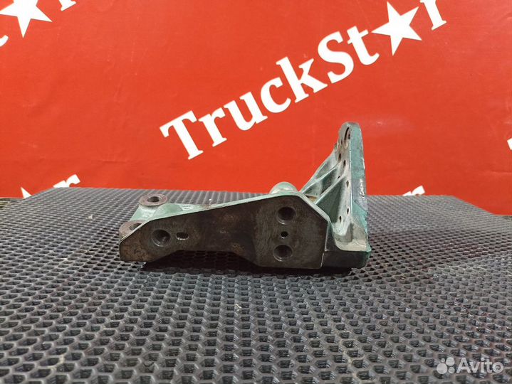 Кронштейн ролика натяжителя Volvo FH
