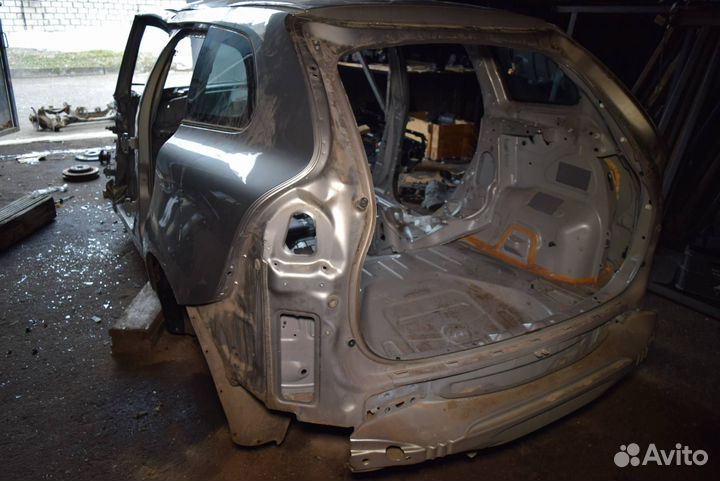 Задняя часть кузова Volvo XC60 2012