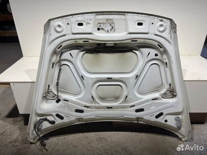 Капот передний Volkswagen Touareg 1 2002-2010