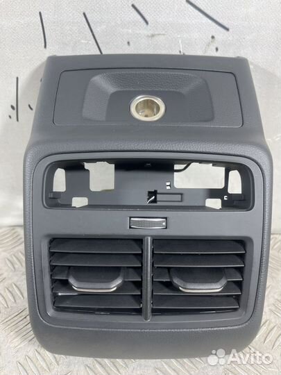 Накладка консоли задняя Audi A4