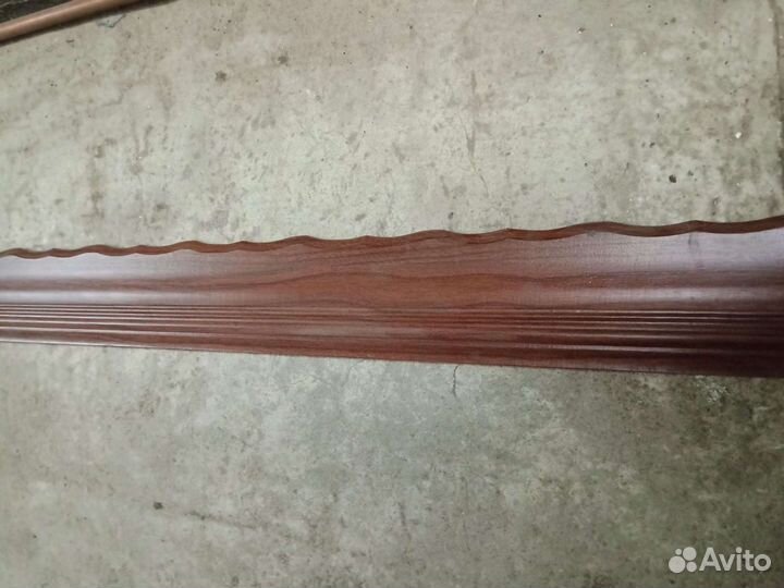 Декоротивная планка для карниза