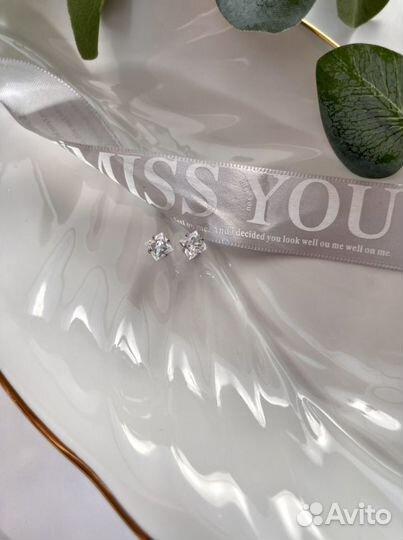 Бижутерия новая 100