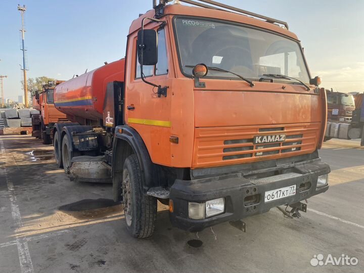 Поливомоечная маш. ко-823 на камазе 65115 год 2013