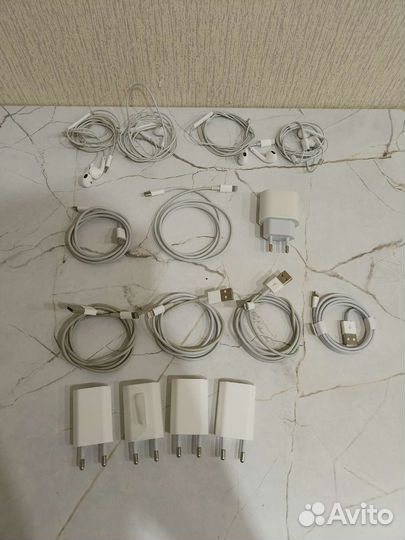 Ориг. Зарядка, блок, уши, переходник на iPhone