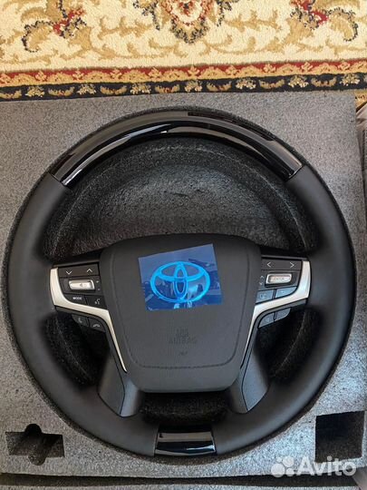 Toyota land cruiser 200