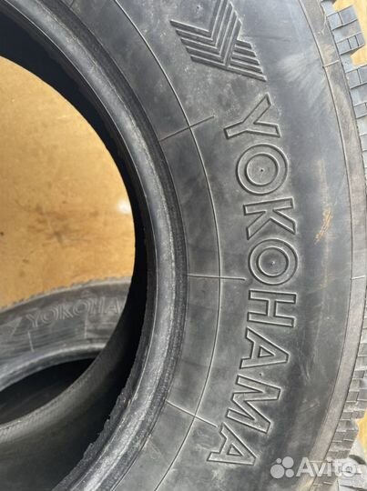 Yokohama 104ZR 285/65 R17