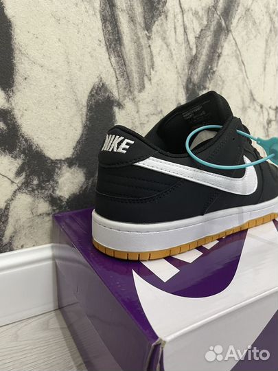 Кроссовки Nike Dunk Low SB 