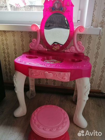 Детский игровой столик