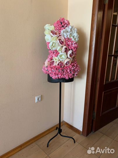 Манекен декоративный