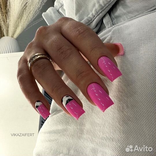 Мастер маникюра и педикюра