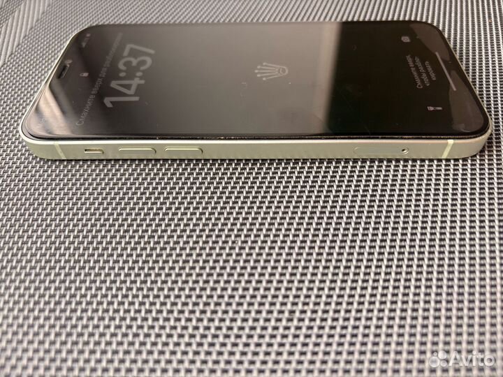 iPhone 12, 64 ГБ