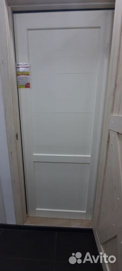 Светлые двери с выставки