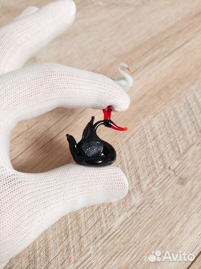 Стеклянные фигурки