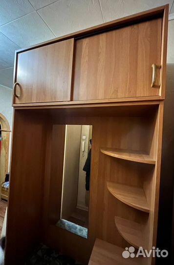 Шкаф в прихожую