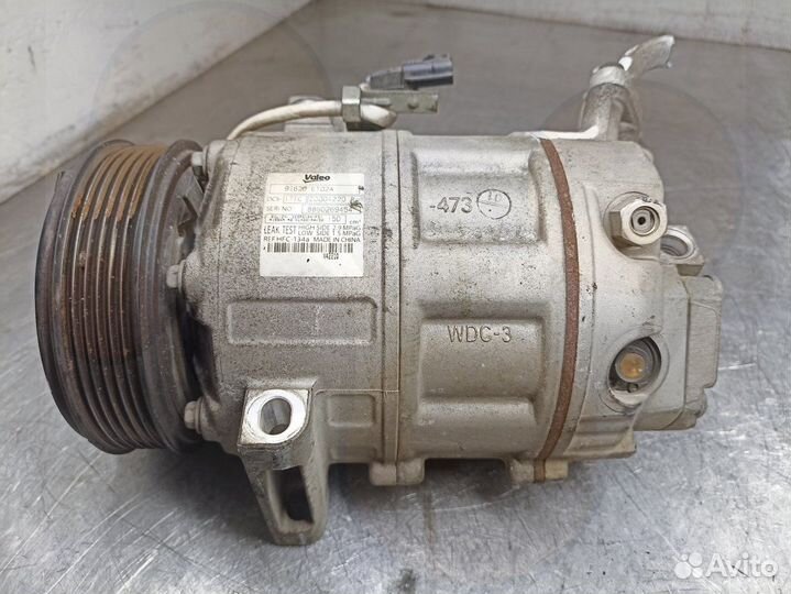 Компрессор кондиционера 92600ET02A Nissan